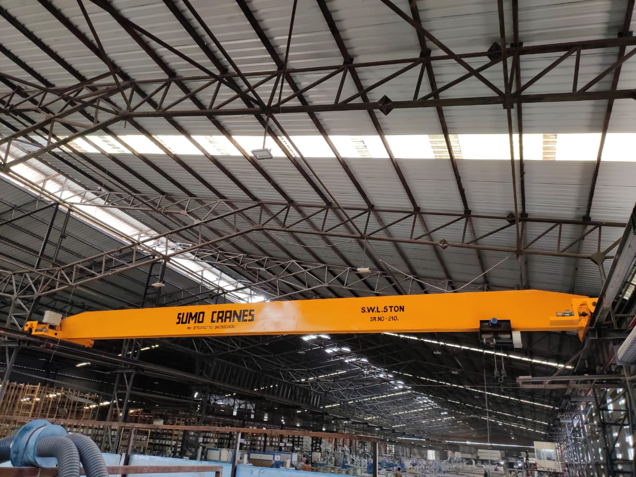 EOT CRANE