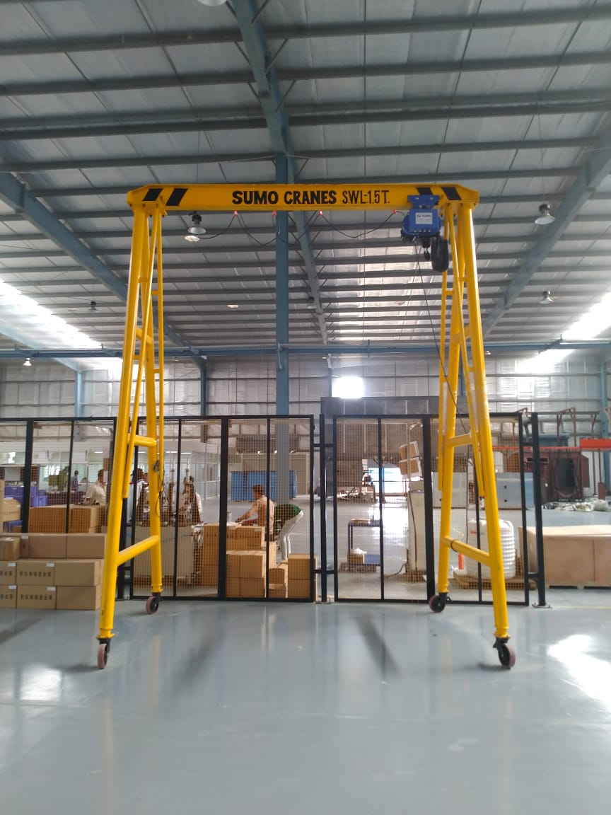 GOODS LIFT